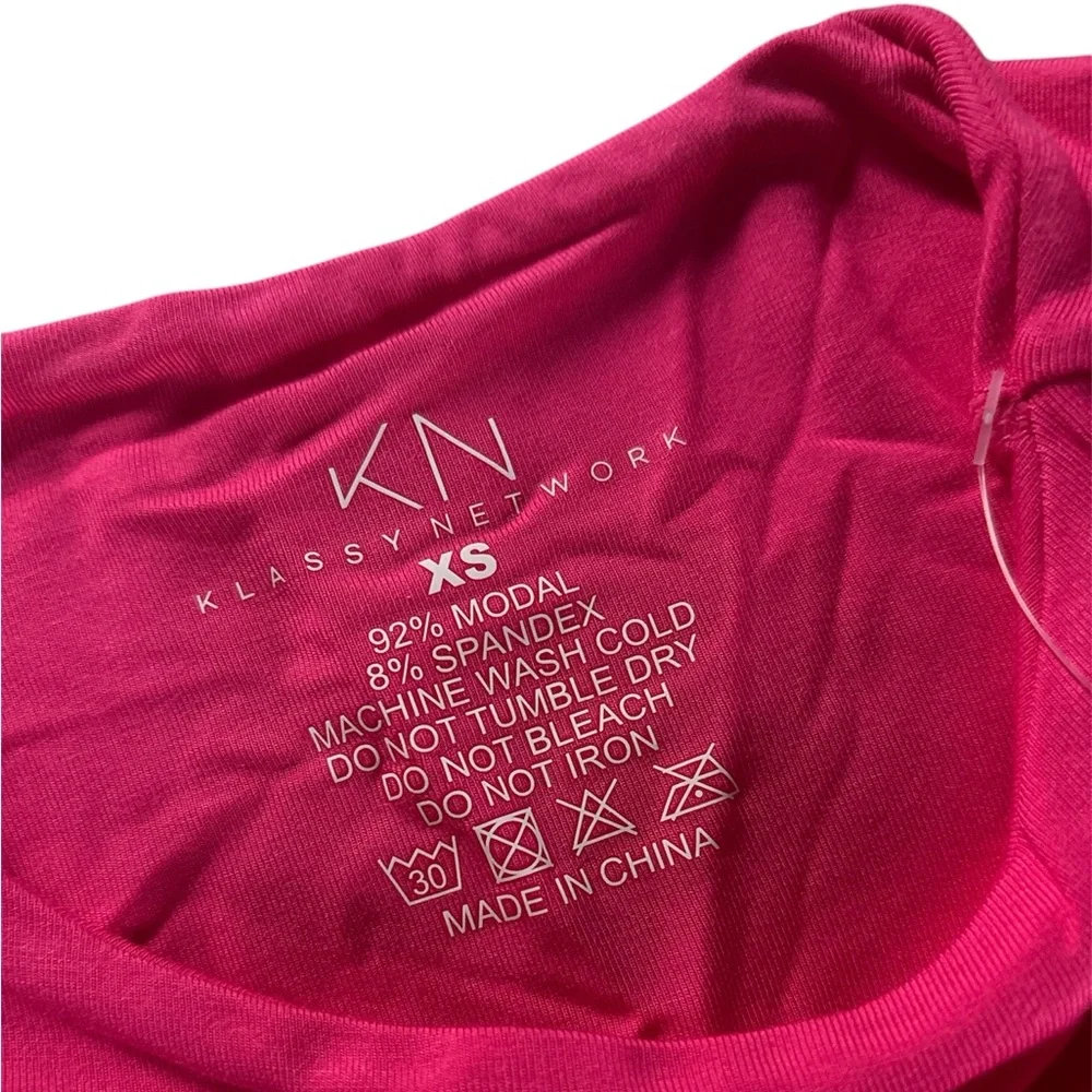 Klassy Network || NWT Padded Crop Top - Picture 2 of 4